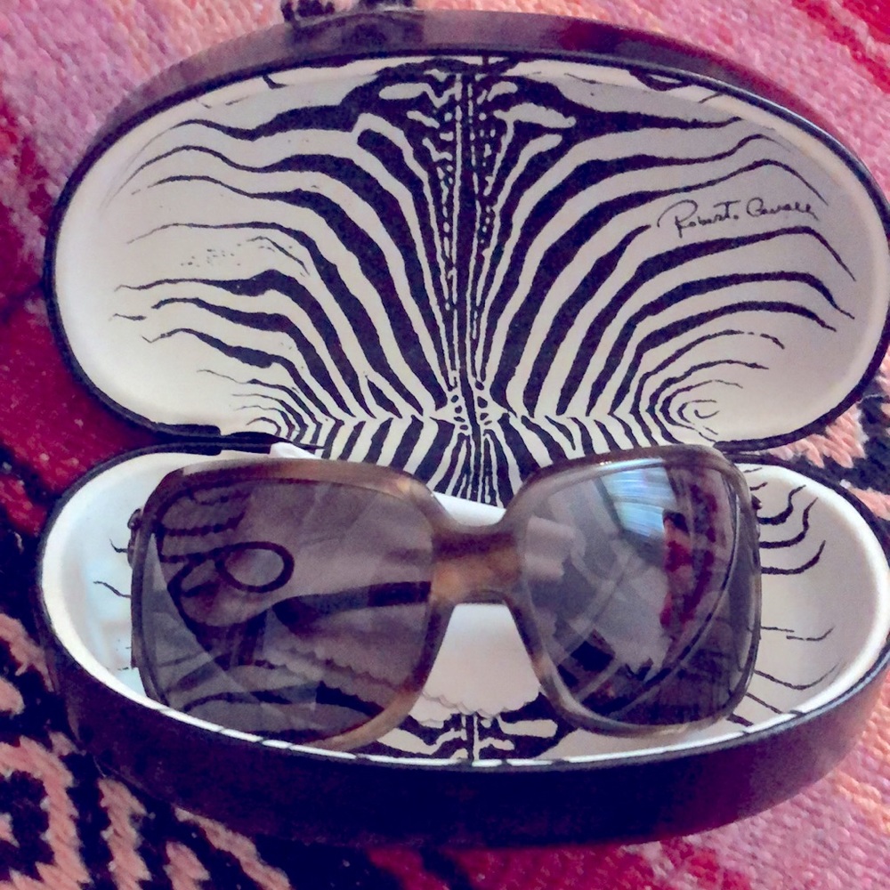 Roberto Cavalli Wrap-Around Tortoise Sunglasses